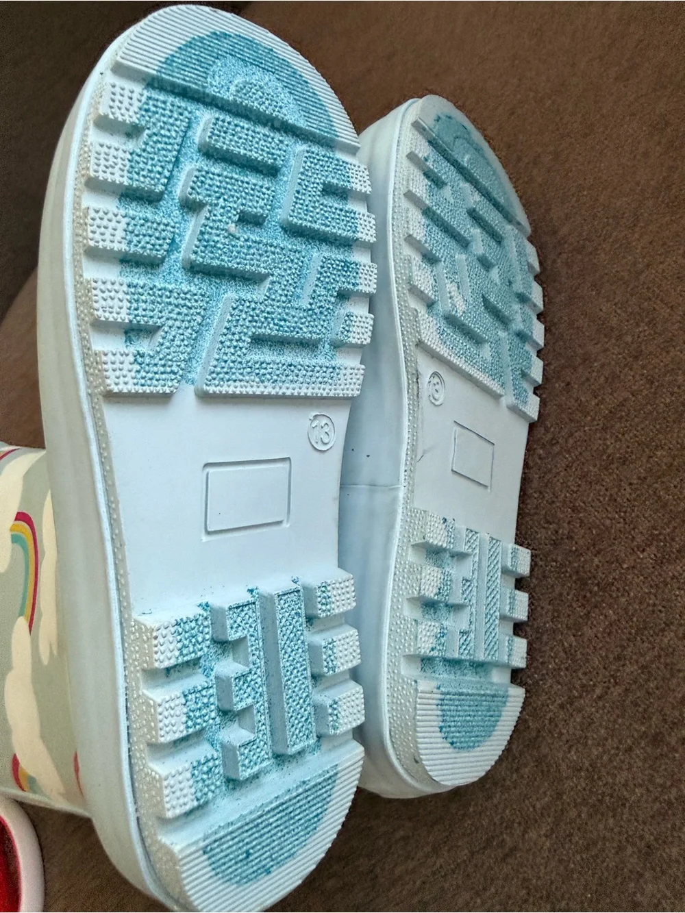 Shoe interior label